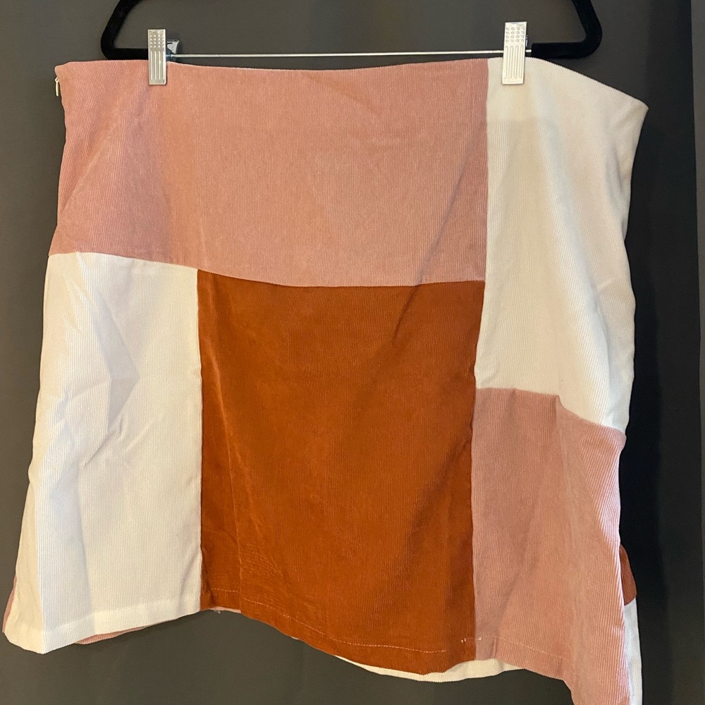 Vintage pink skirt from SHEIN. New, never been worn!